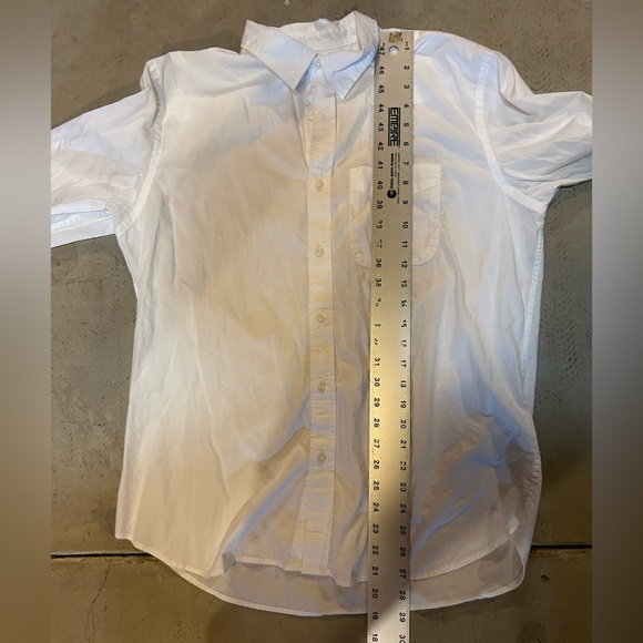 BOGO Old Navy Slim Fit Everyday Button-Up Shirt - Picture 5 of 6